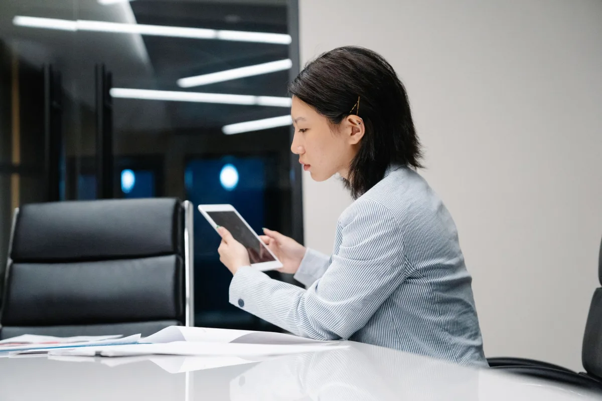 Meta yapay zeka reklam araçları entegrasyonu ve tablet kullanımı
